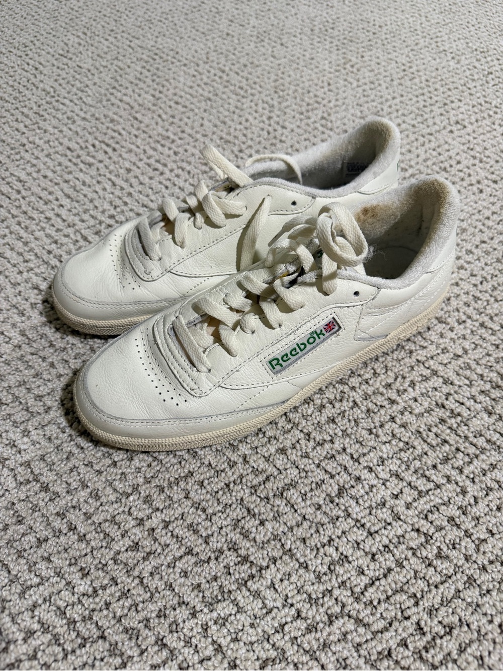 Reebok Sneakers